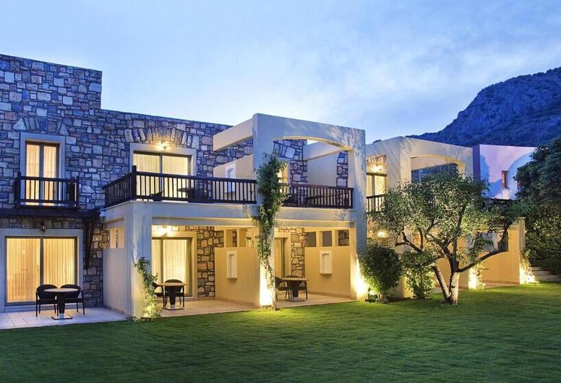 هتل Divan Bodrum Palmira