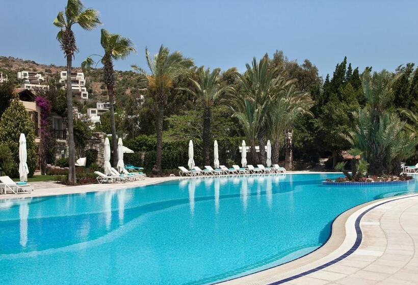 هتل Divan Bodrum Palmira
