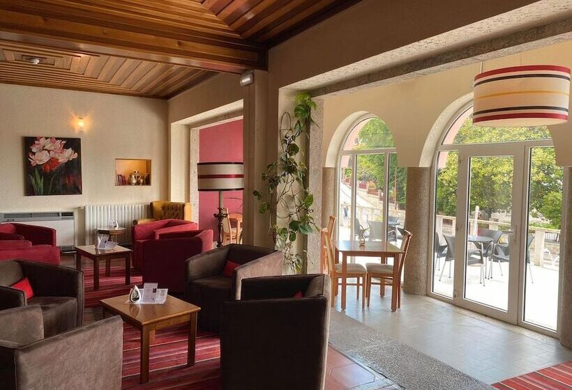 هتل Eurosol Gouveia