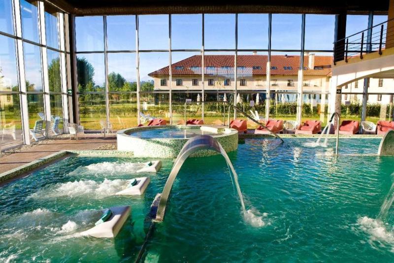 هتل Iberik Augas Santas Balneario & Golf