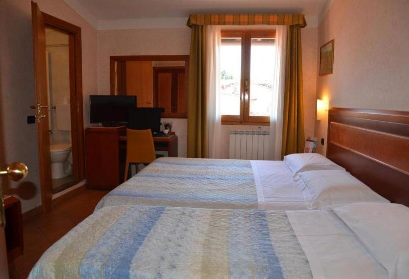 Fotos del hotel Mia Cara:  4