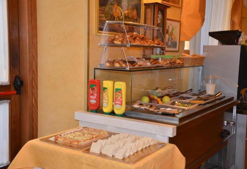 Fotos del hotel Mia Cara:  85