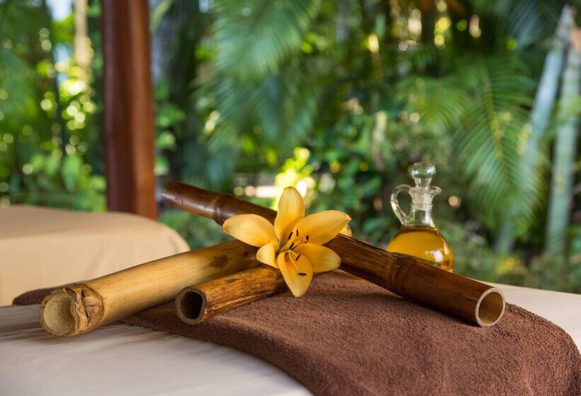 هتل Occidental Tamarindo All Inclusive