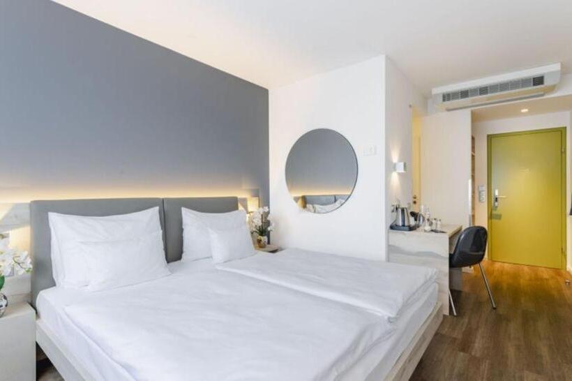 Fotos del hotel Roomz Vienna Gasometer:  2