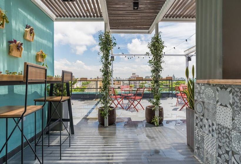 Fotos del hotel Selina Palermo:  10