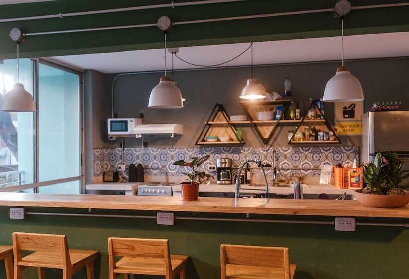 בית מלון כפרי Socialtel Palermo   Formerly Selina Palermo