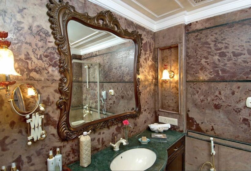 فندق Shiv Vilas Resort