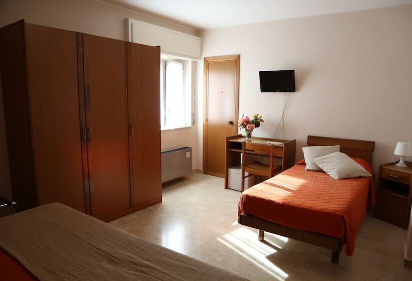 هتل Villa Mater