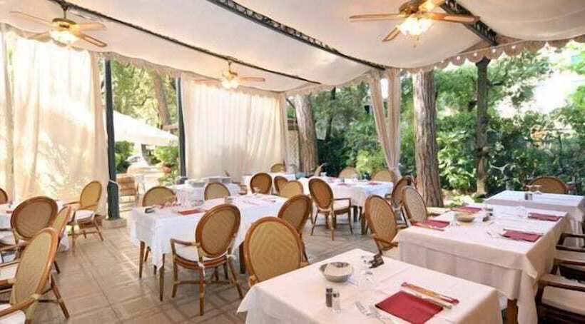 ホテル Villa Tiziana