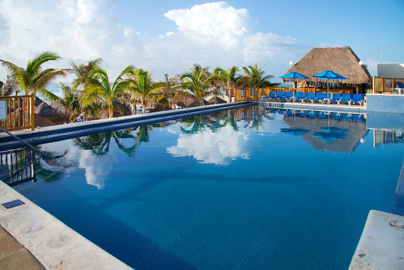 Seadust Cancun Family Resort  All Inclusive