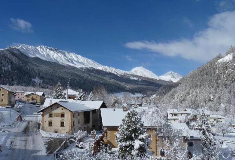 ホテル B&b Villa Stelvio