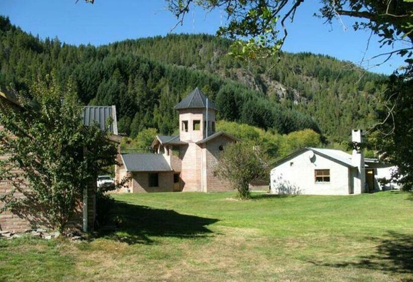 هاستل Hosteria Tres Picos