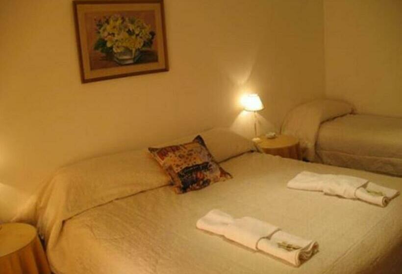 هاستل Hosteria Tres Picos