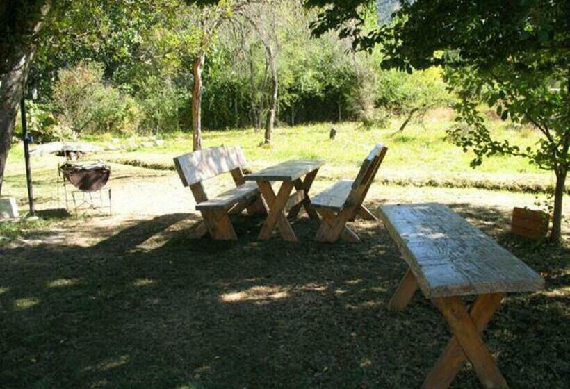 هاستل Hosteria Tres Picos