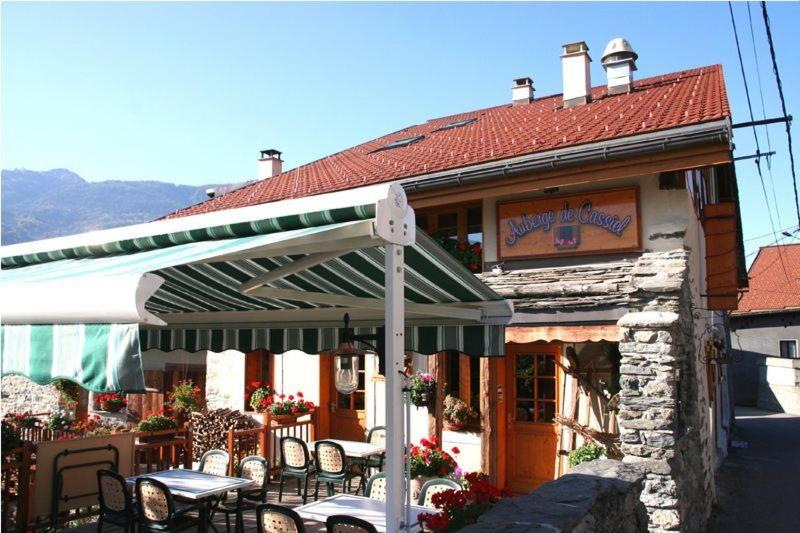 مبيت وإفطار Auberge De Cassiel