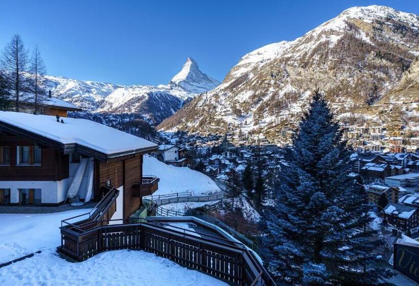 هتل Alpenroyal