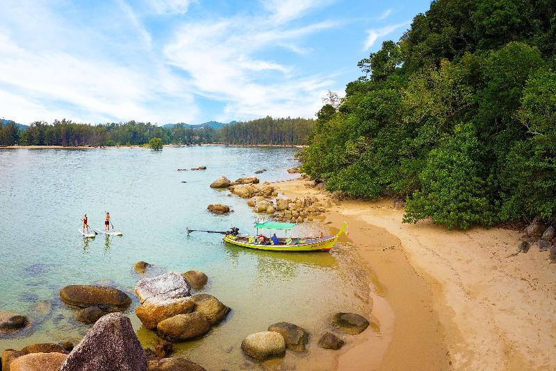 هتل Anantara Layan Phuket Resort
