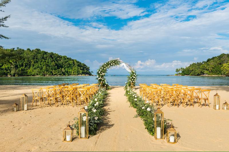 هتل Anantara Layan Phuket Resort