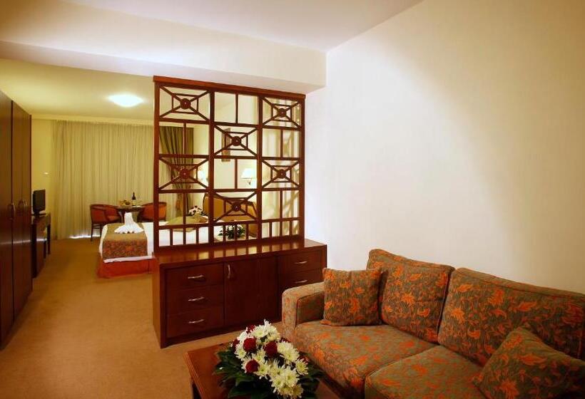 Aquamare Beach Hotel & Spa