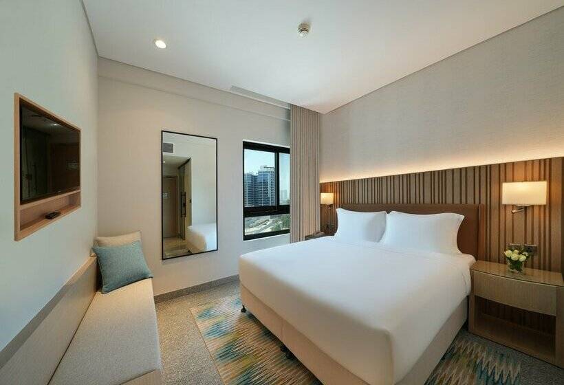 Hotel Arabian Park Dubai, An Edge By Rotana