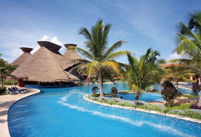 Hotel Barcelo Maya Colonial  All Inclusive