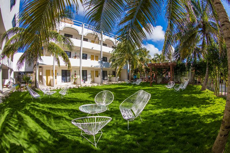 هتل & Beach Club Ojo De Agua
