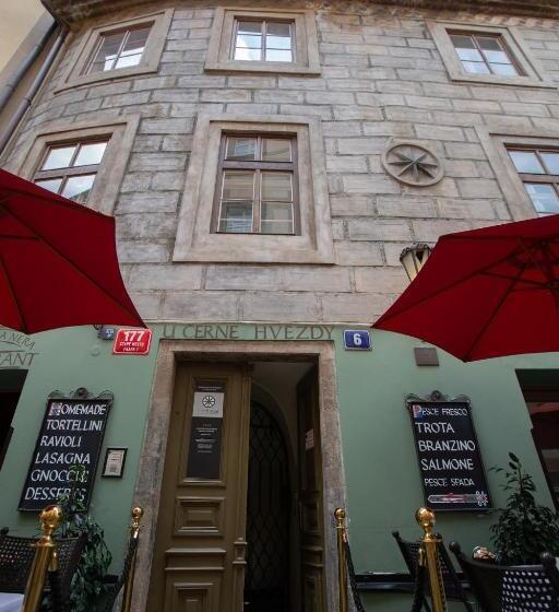 Fotos del hotel At The Black Star Hotel:  3