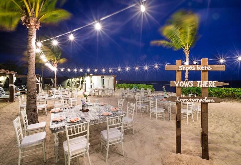 هتل Bluebay Grand Esmeralda - All Inclusive