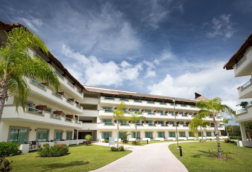 هتل Bluebay Grand Esmeralda - All Inclusive