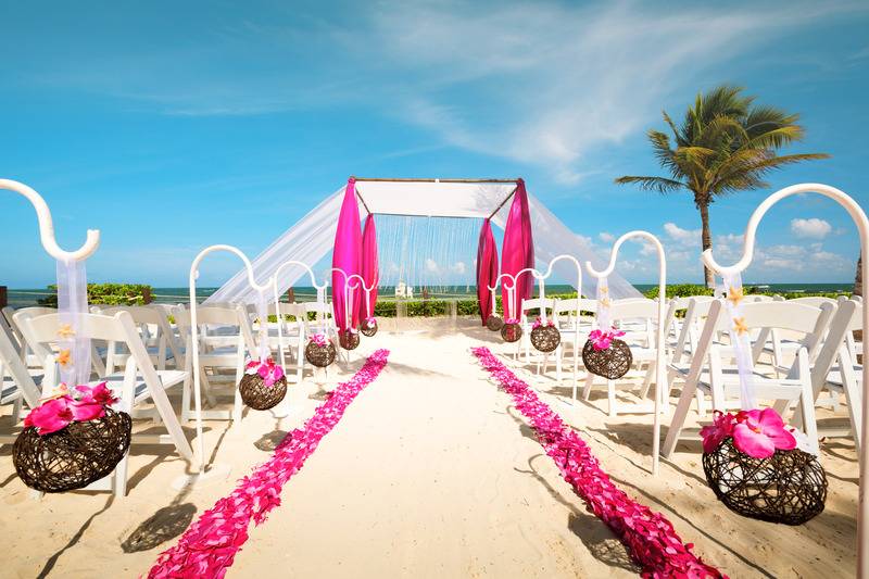 هتل Bluebay Grand Esmeralda - All Inclusive