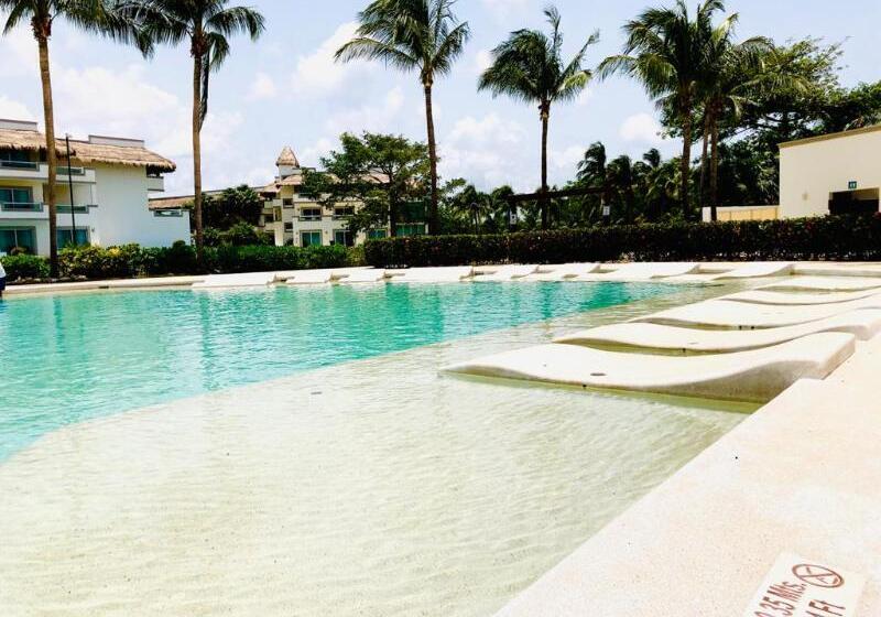 هتل Bluebay Grand Esmeralda - All Inclusive
