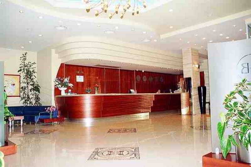 هتل Butrinti & Spa
