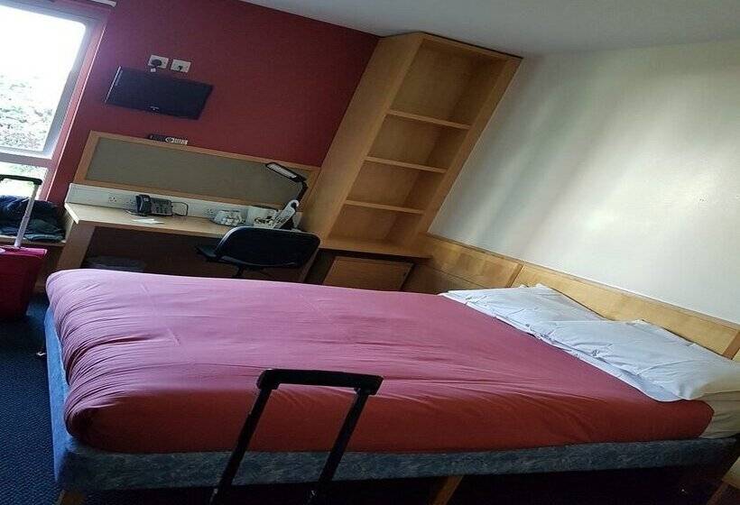 هتل Chancellors Court