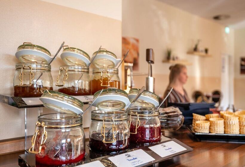 Fotos del hotel Azimut  City South Berlin:  44