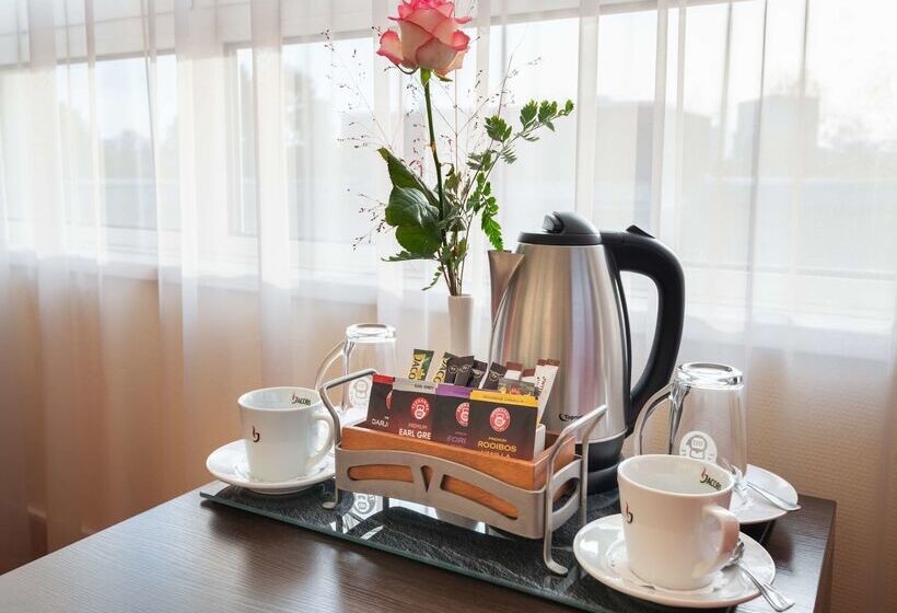 Fotos del hotel Azimut  City South Berlin:  48