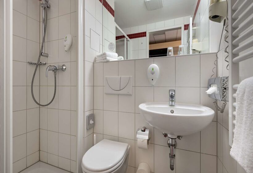 Fotos del hotel Azimut  City South Berlin:  26