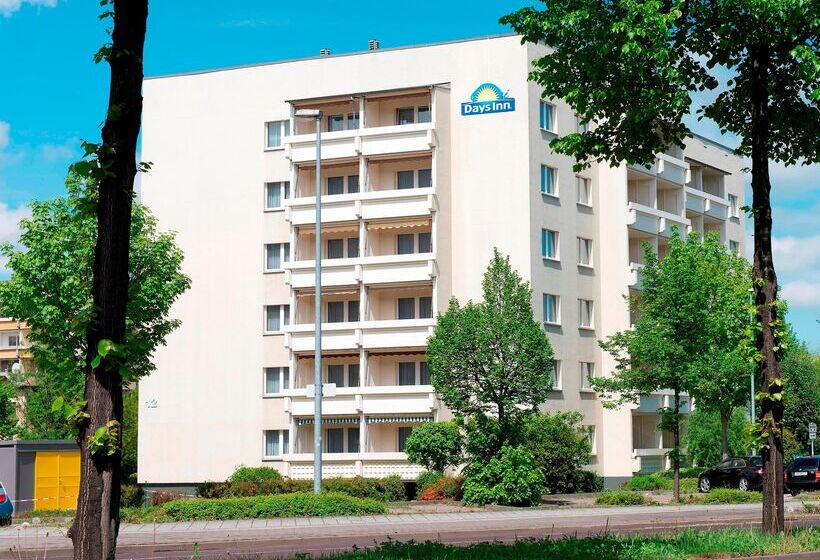 هتل Days Inn By Wyndham Leipzig City Centre