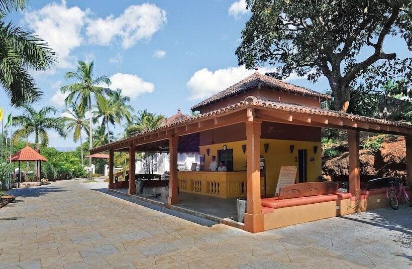 هتل Mercure Goa Devaaya Resort