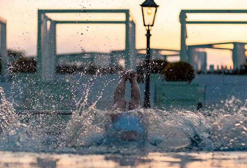 هتل Falkenberg Strandbad