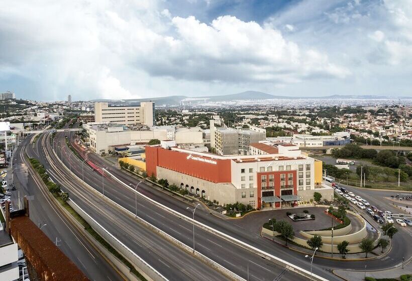 Отель Grand Fiesta Americana Queretaro