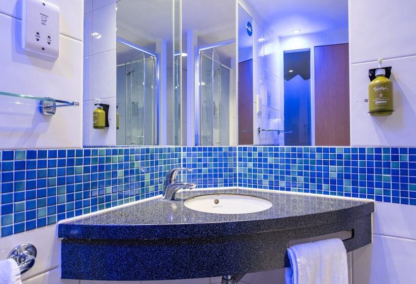 هتل Holiday Inn Express Ramsgate – Minster, An Ihg