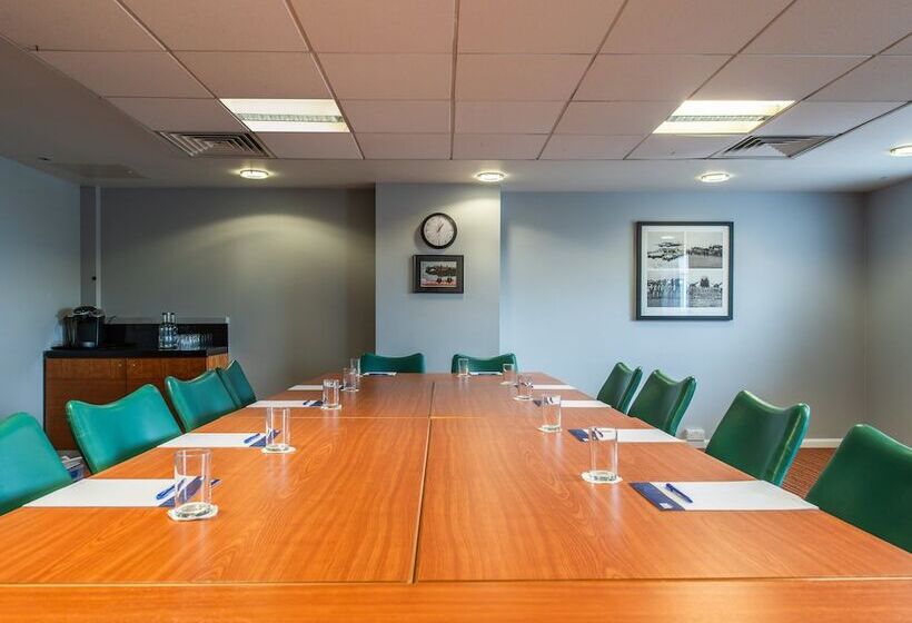 هتل Holiday Inn Express Ramsgate – Minster, An Ihg
