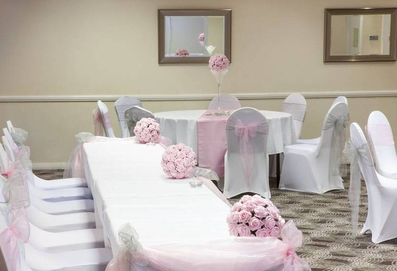 هتل Holiday Inn Leamington Spa   Warwick, An Ihg