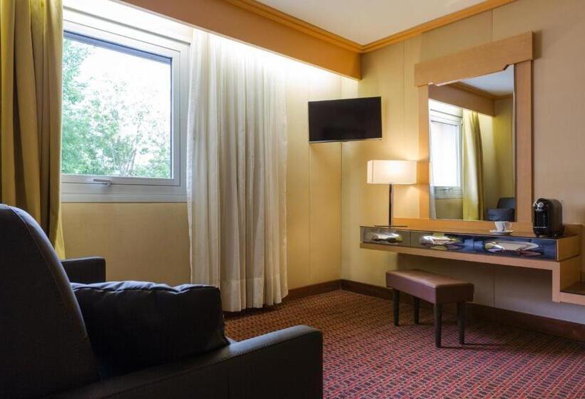 호텔 Hôtel Du Béryl, Lons Le Saunier