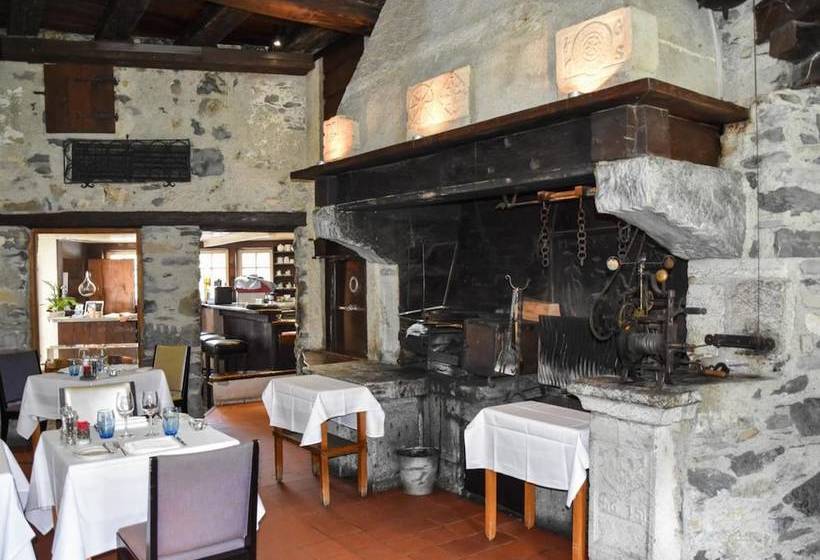 هتل Hôtel Restaurant Le St Christophe