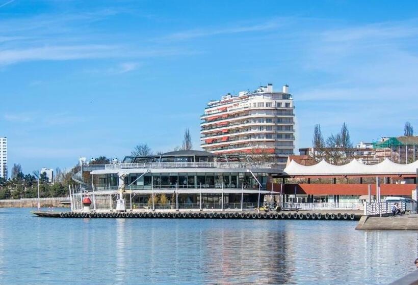 هتل Ibis Styles Vichy Centre