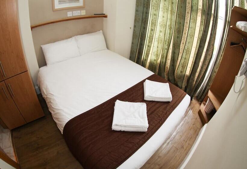 هتل Bob W Holland Park London