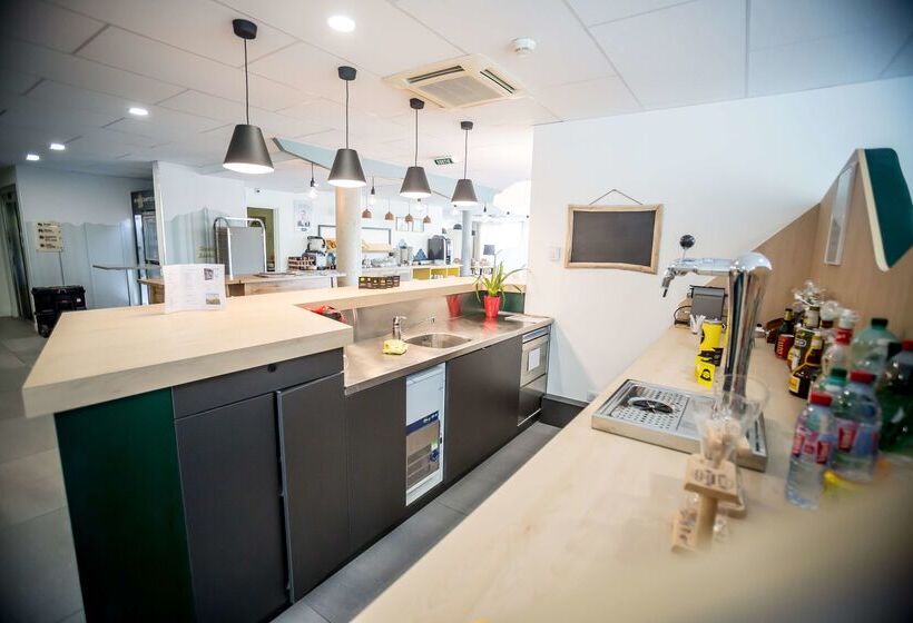 Fotos del hotel Kyriad Clermontferrandsud  La Pardieu:  34