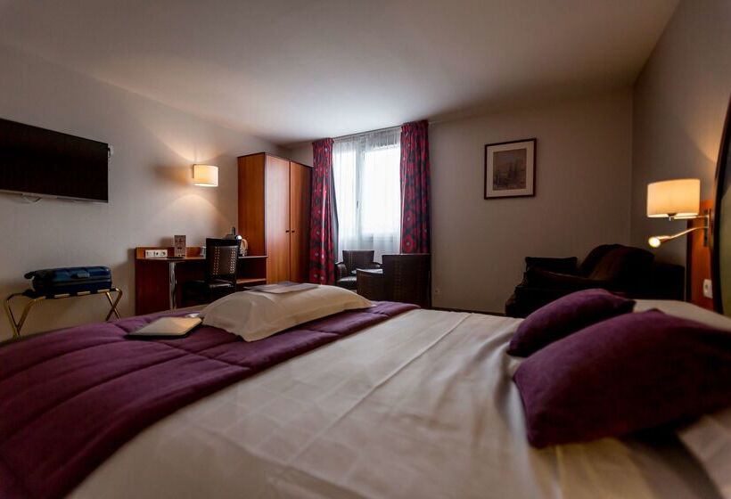Fotos del hotel Kyriad Clermontferrandsud  La Pardieu:  15