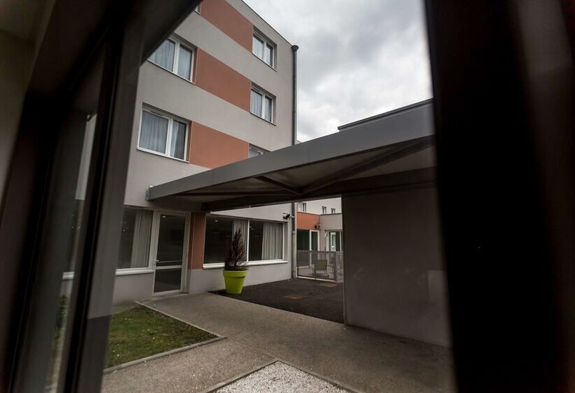 Fotos del hotel Kyriad Clermontferrandsud  La Pardieu:  16
